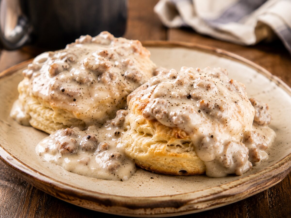 American-style Biscuits & Gravy